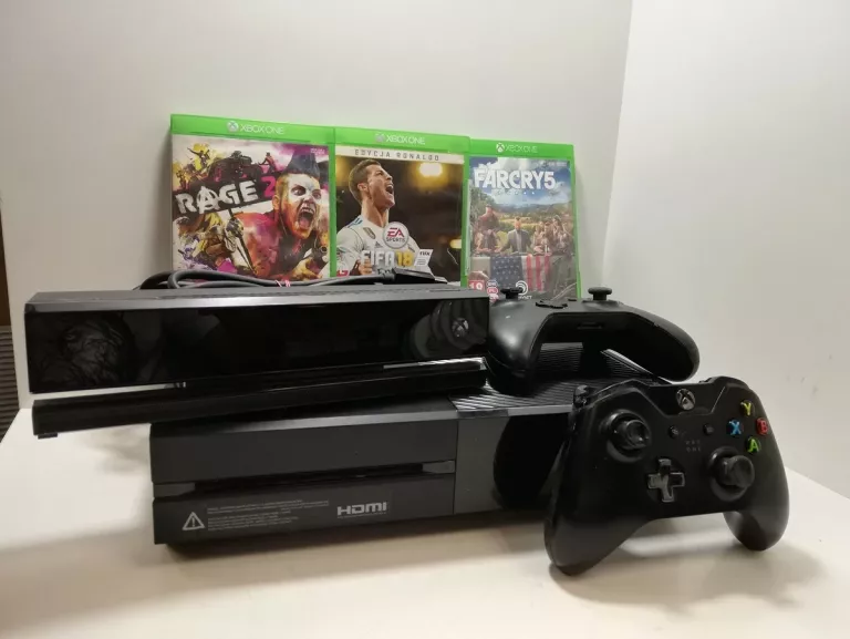 KONSOLA XBOX ONE KINNECT 2 PADY 3 GRY