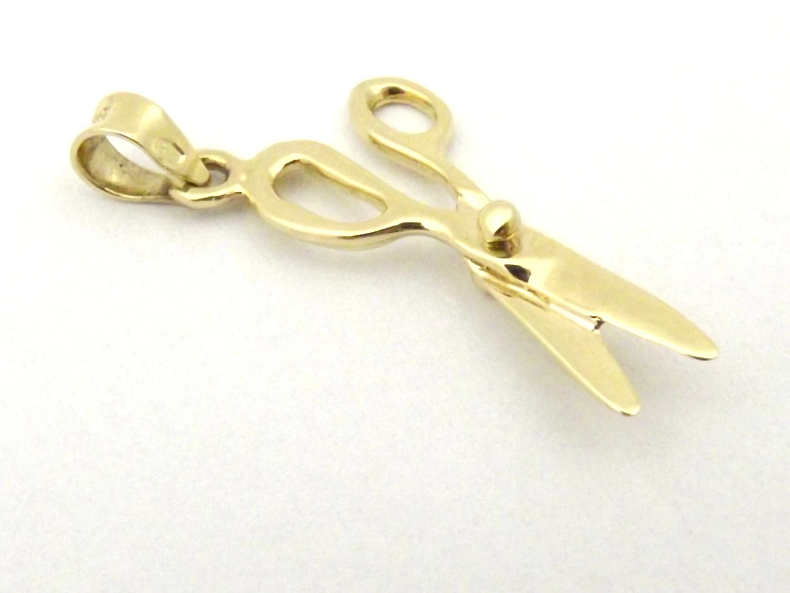 niespotykana-zlota-zawieszka-nozyce-165g-585-motyw-129129-2