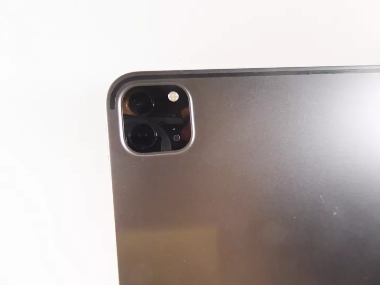 TABLET IPAD PRO 12,9 5GEN 1TB SER. FGQQ0MFW6