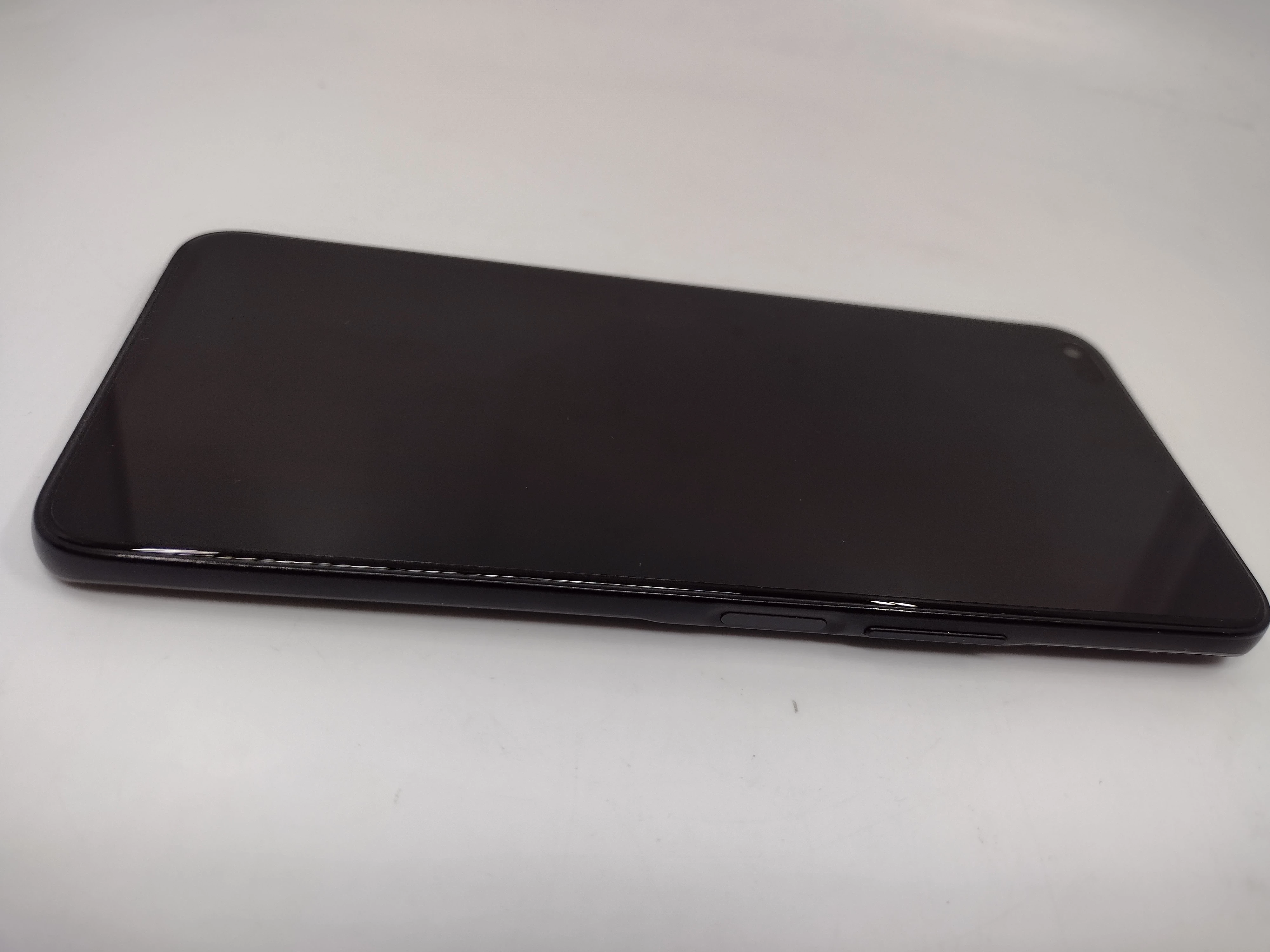 huawei-nova-8i-6128gb-komplet-ideal-kolor-czarny