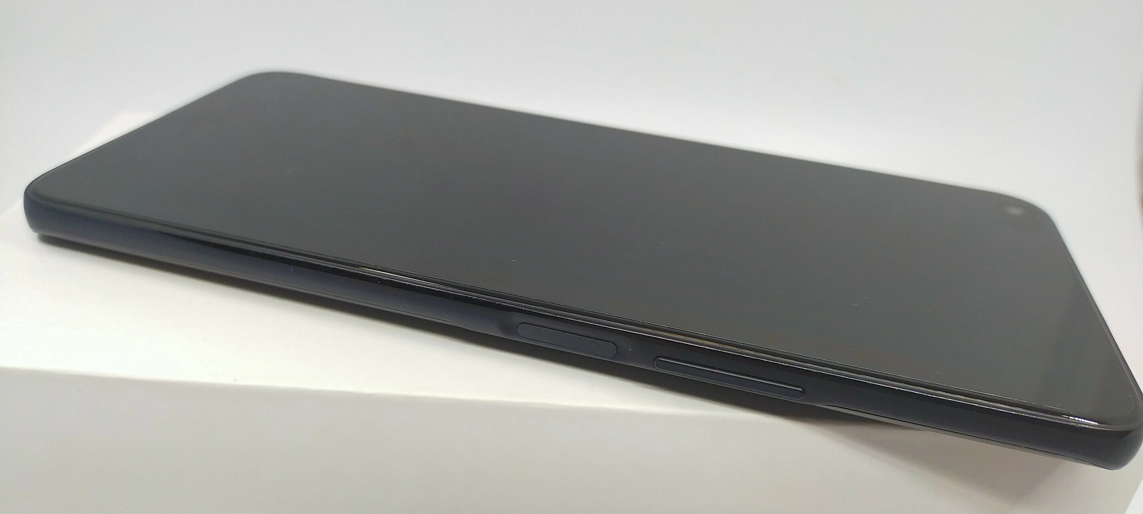 huawei-nova-8i-6128gb-komplet-ideal-kod-producenta-51096kmf