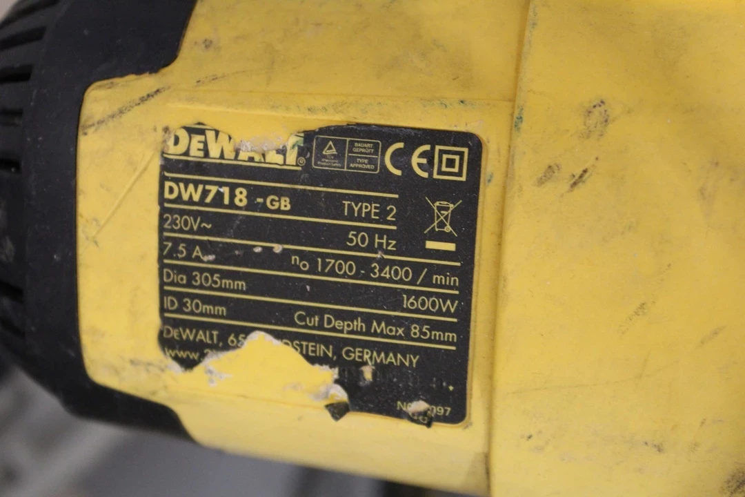 ukosnica-dewalt-dw718-stan-uzywany