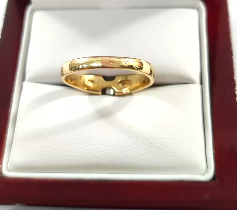 zloty-pierscionek-duzy-diamentbrylant-marka-inna-marka