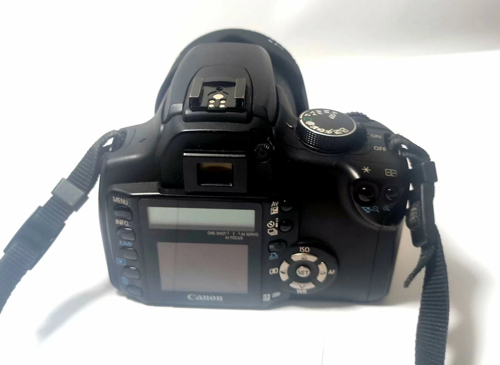 aparat-canon-ds126071-w-zestawie-korpus-obiektyw