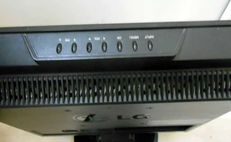 MONITOR LG M198WA-BZ POLECAMY