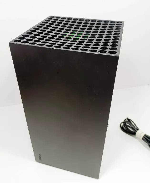 KONSOLA XBOX SERIES X 2 PADY 1882