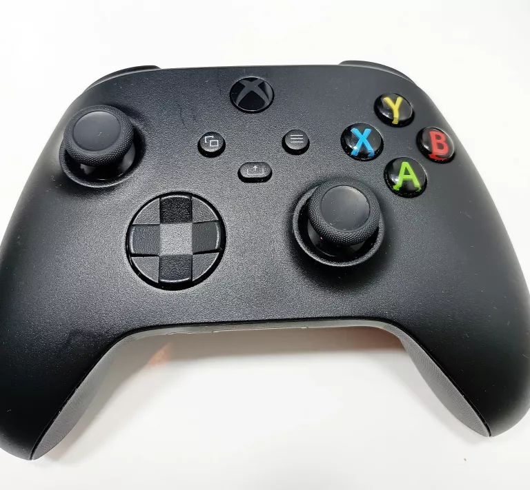 KONSOLA XBOX SERIES X 2 PADY 1882