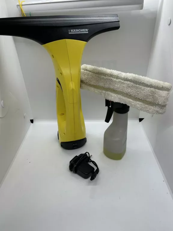 MYJKA DO OKIEN KARCHER WV CLASSIC 1.633-169 28 CM