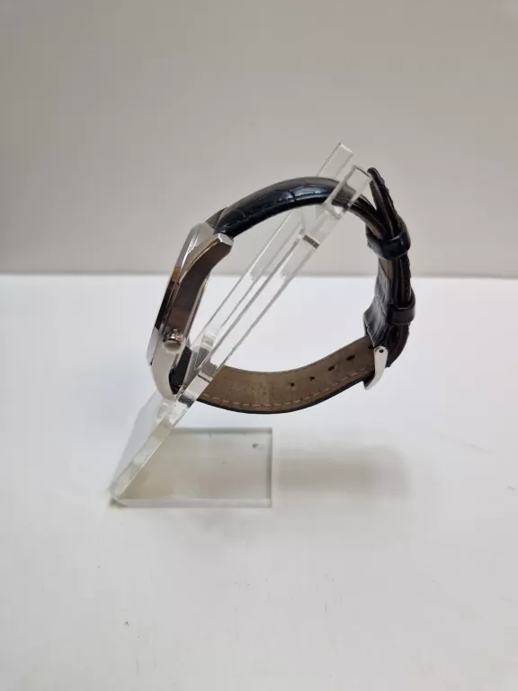 zegarek-hugo-boss-1513386-ambassador-niebieski-mechanizm-kwarcowy