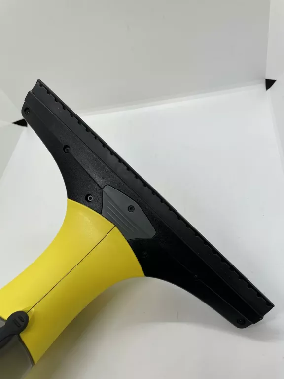 MYJKA DO OKIEN KARCHER WV CLASSIC 1.633-169 28 CM