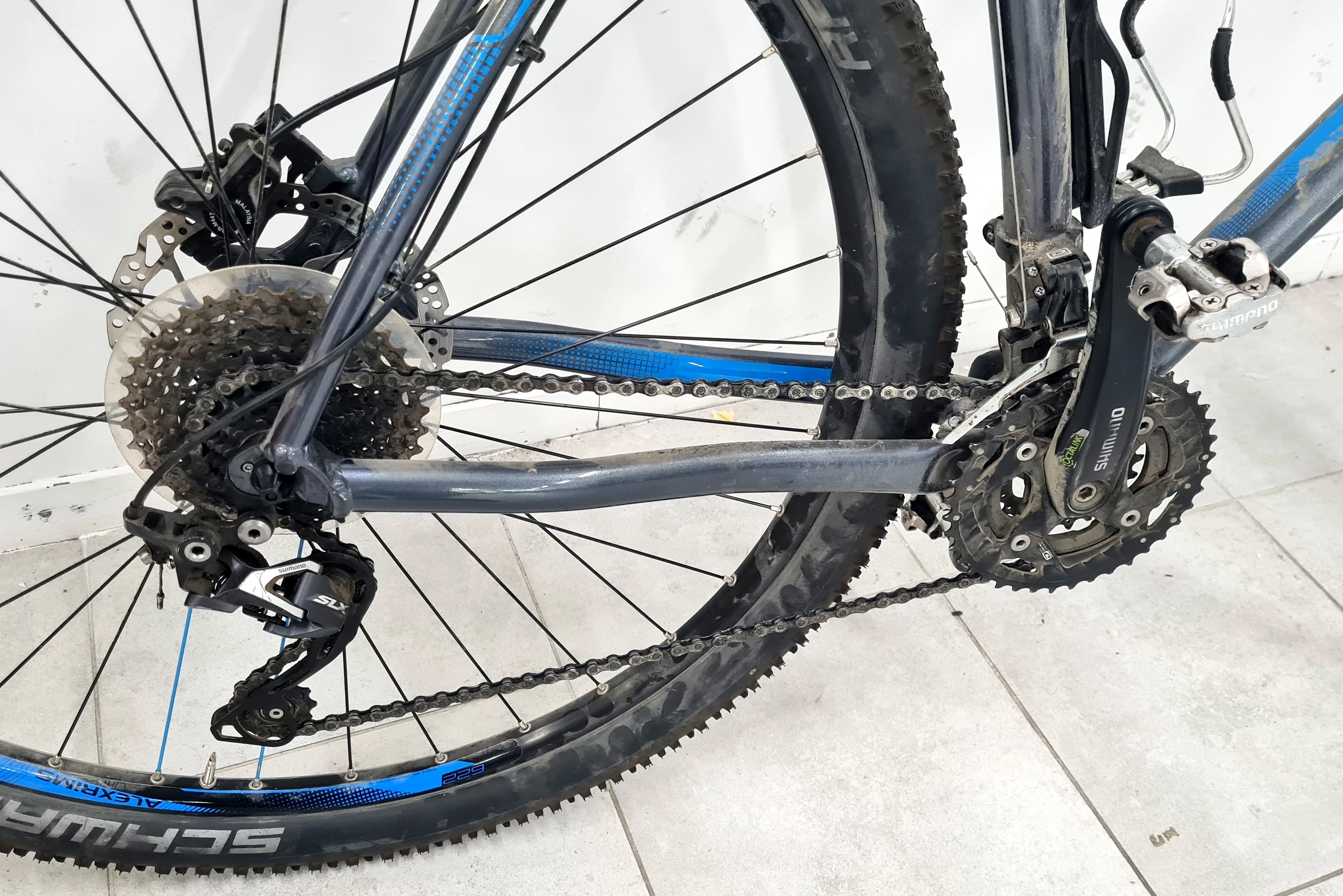 rower-centurion-backfire-pro-600-29-58cm-fv-kolor-czarny