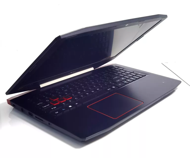 laptop-acer-vx5-591g-i5-81000gb-rozdzielczosc-px-1920-x-1080