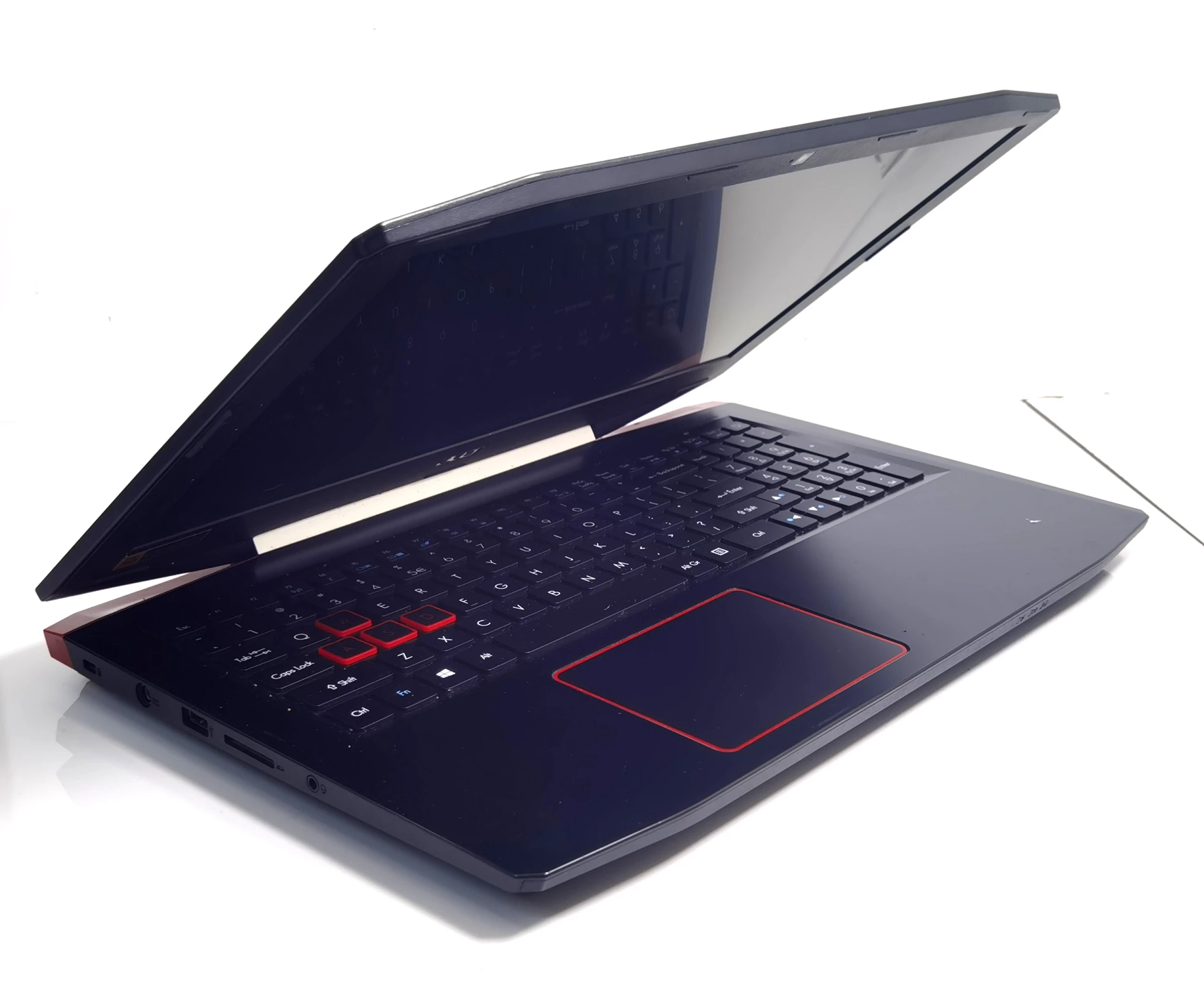 laptop-acer-vx5-591g-i5-81000gb-rozdzielczosc-px-1920-x-1080