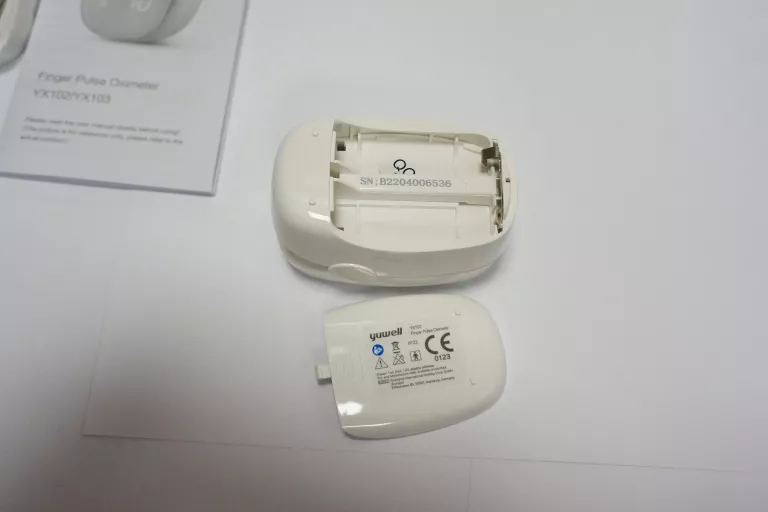 PULSOKSYMETR YUWELL YX102