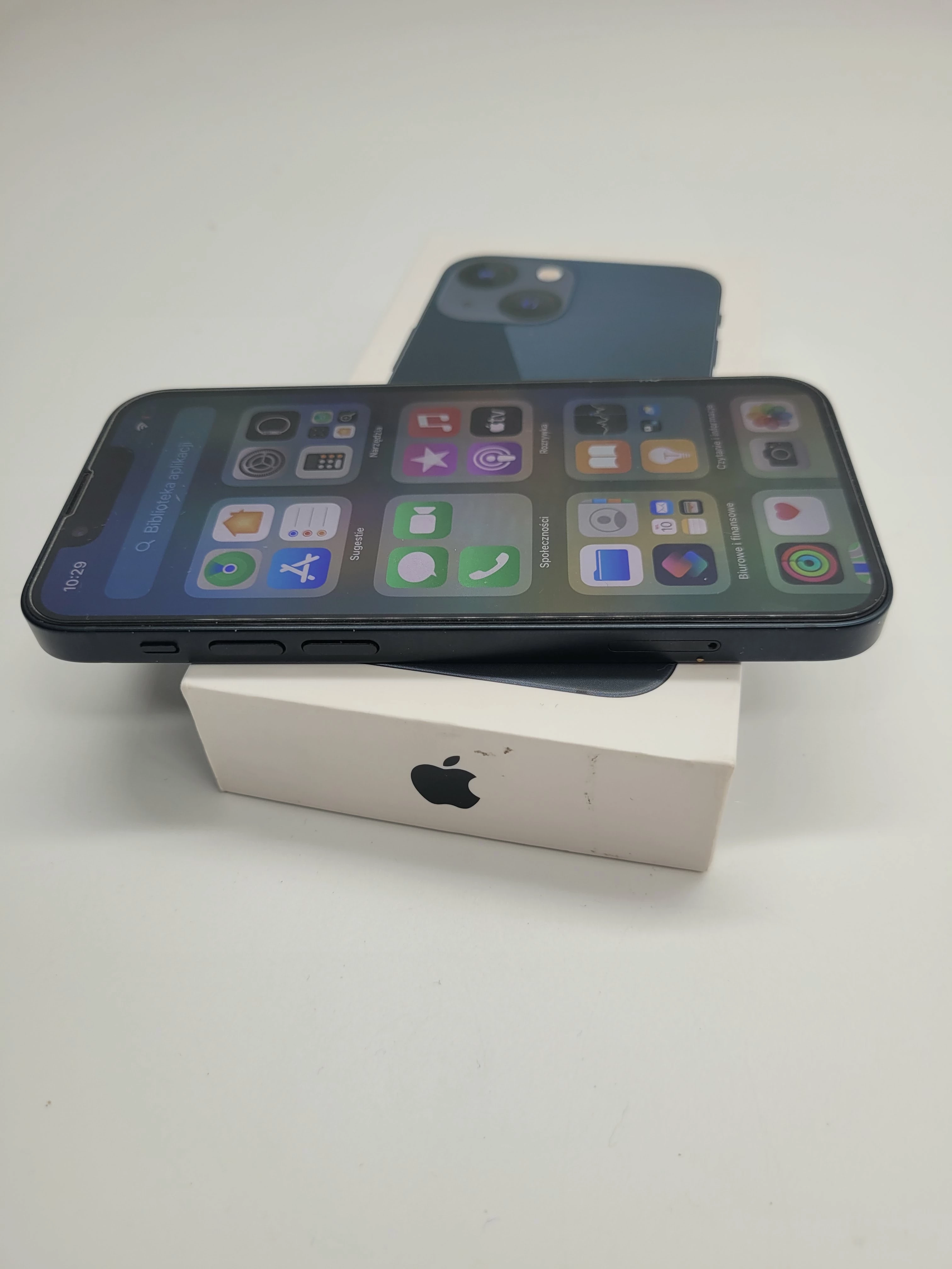 iphone-13-mini-dziala-tylko-na-karcie-t-mobile-pamiec-ram-4-gb