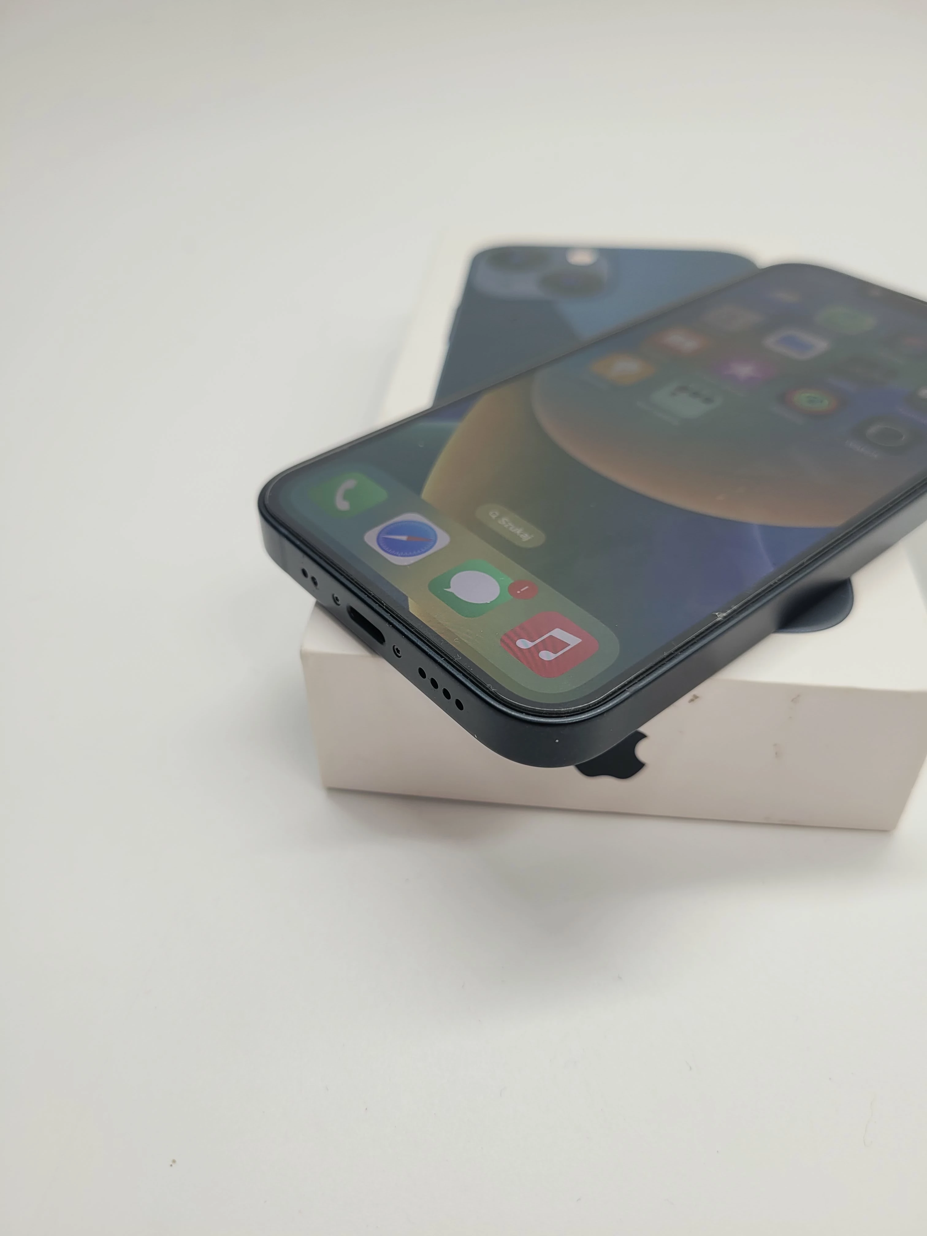 iphone-13-mini-dziala-tylko-na-karcie-t-mobile-stan-uzywany