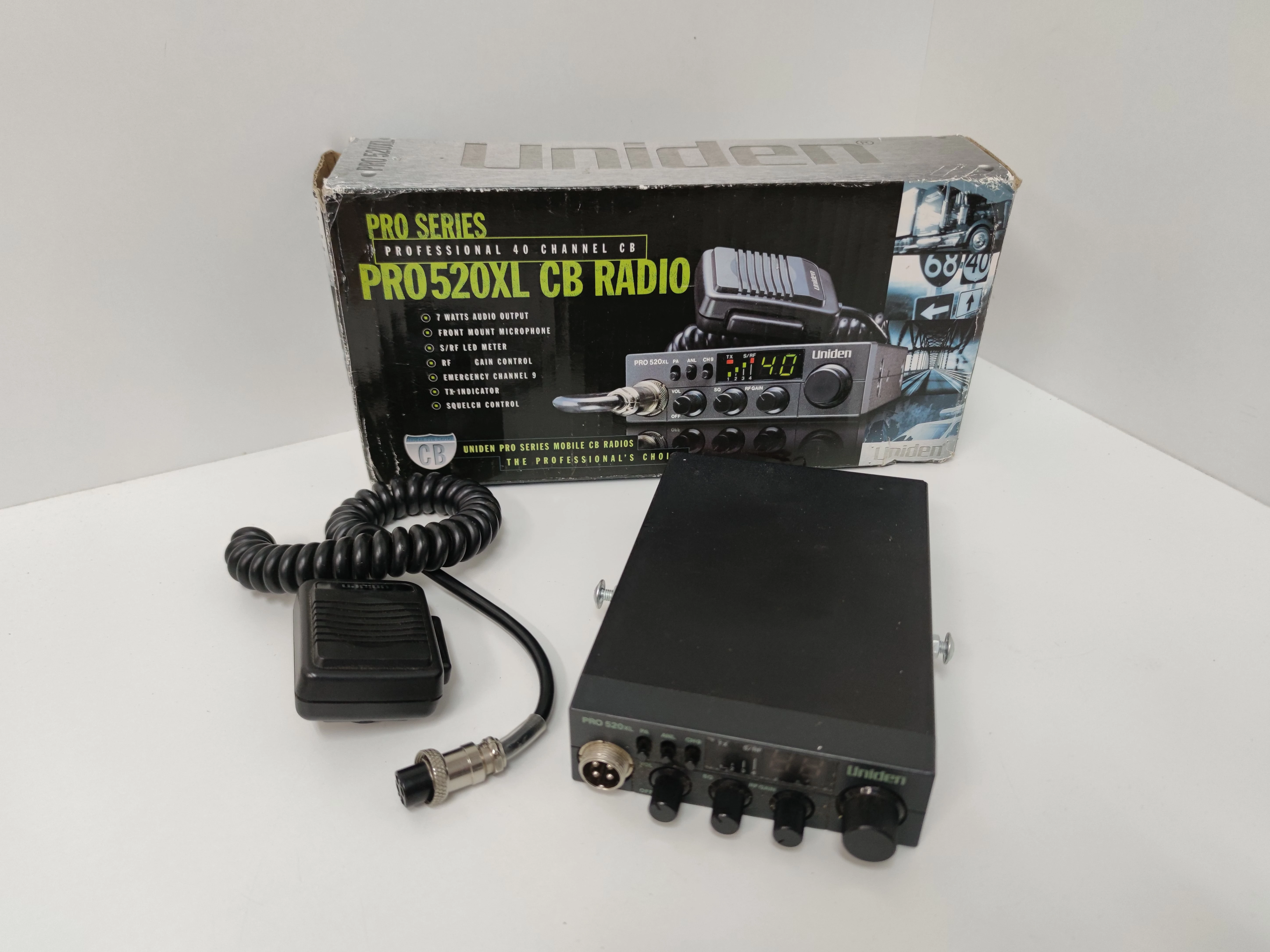 cb-radio-uniden-pro-520-xl-product-id-9e808022-4086-4318-9a9a-334056707015