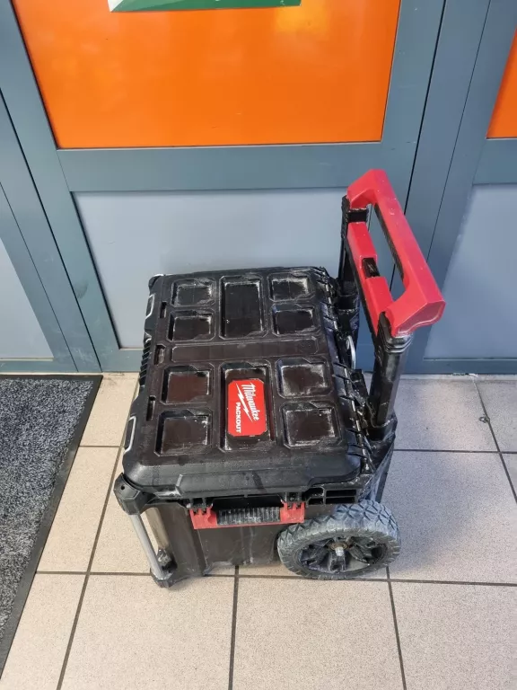 narzedziowa-skrzynka-na-kolkach-milwaukee-4932464-ean-gtin-4058546220235