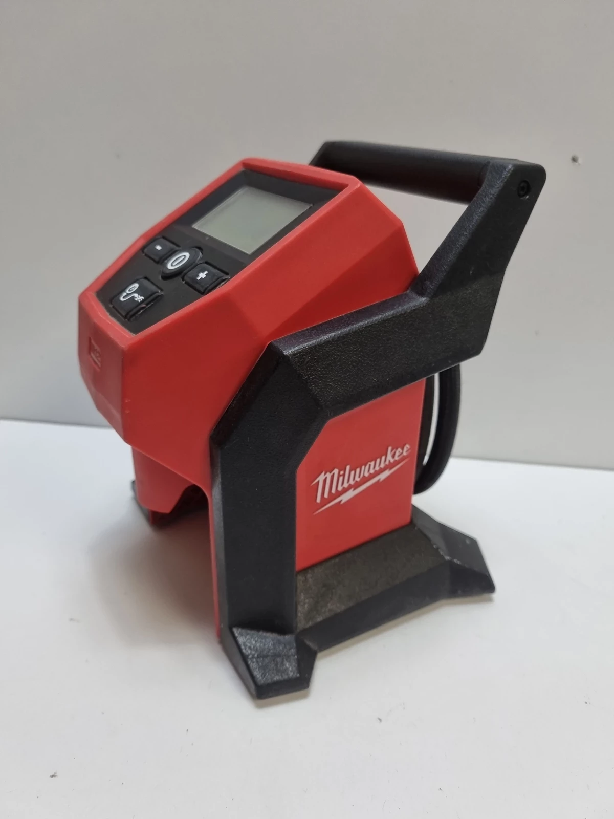 kompresor-akumulatorowy-milwaukee-m12-bi-12v-dworcowa-2-leszno-pr