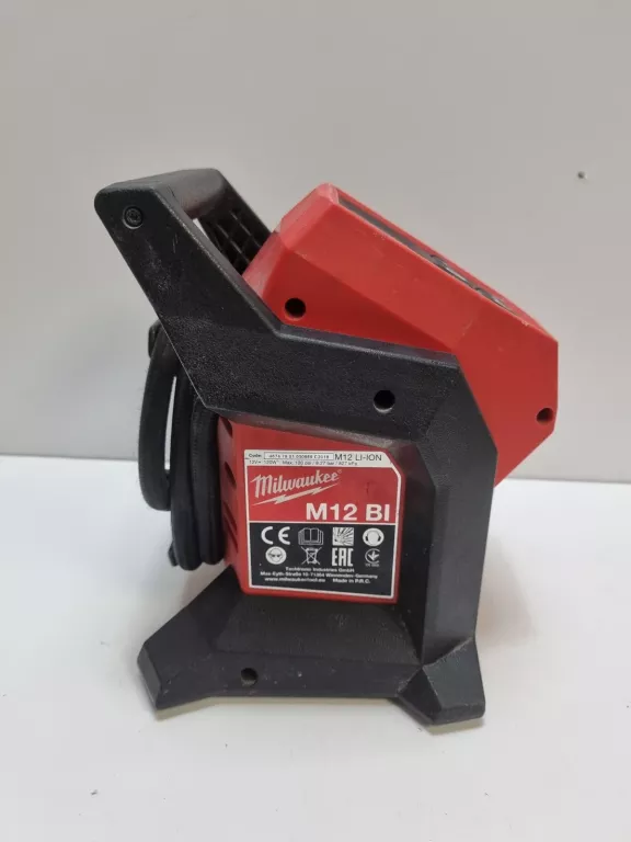 kompresor-akumulatorowy-milwaukee-m12-bi-12v-wydajnosc-efektywna-48