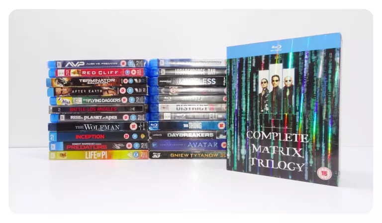 KOLEKCJA PŁYT BLU-RAY MATRIX TRILOGY + 22 INNYCH