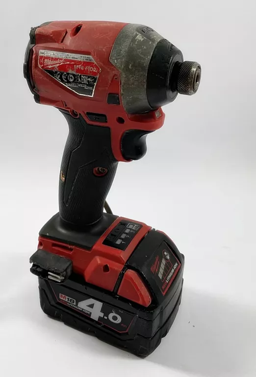 zakretarka-milwaukee-m18-fid-2-bateria-rodzaj-silnika-silnik-bezszczotkowy