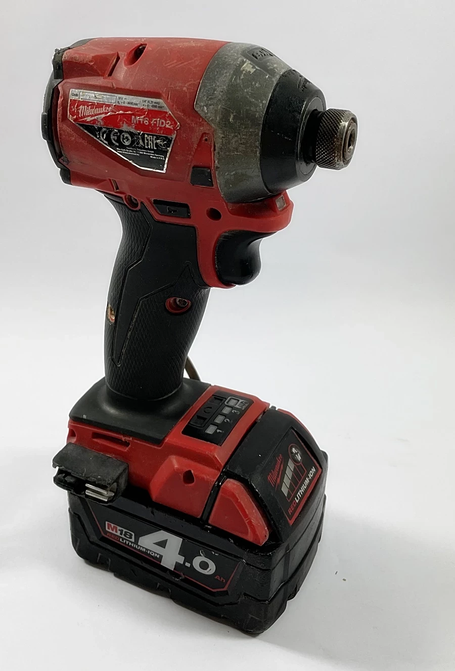 zakretarka-milwaukee-m18-fid-2-bateria-rodzaj-silnika-silnik-bezszczotkowy