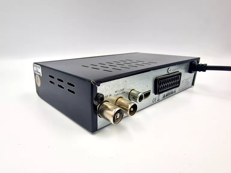 DEKODER DVB-T/T2 VAKOSS DB619
