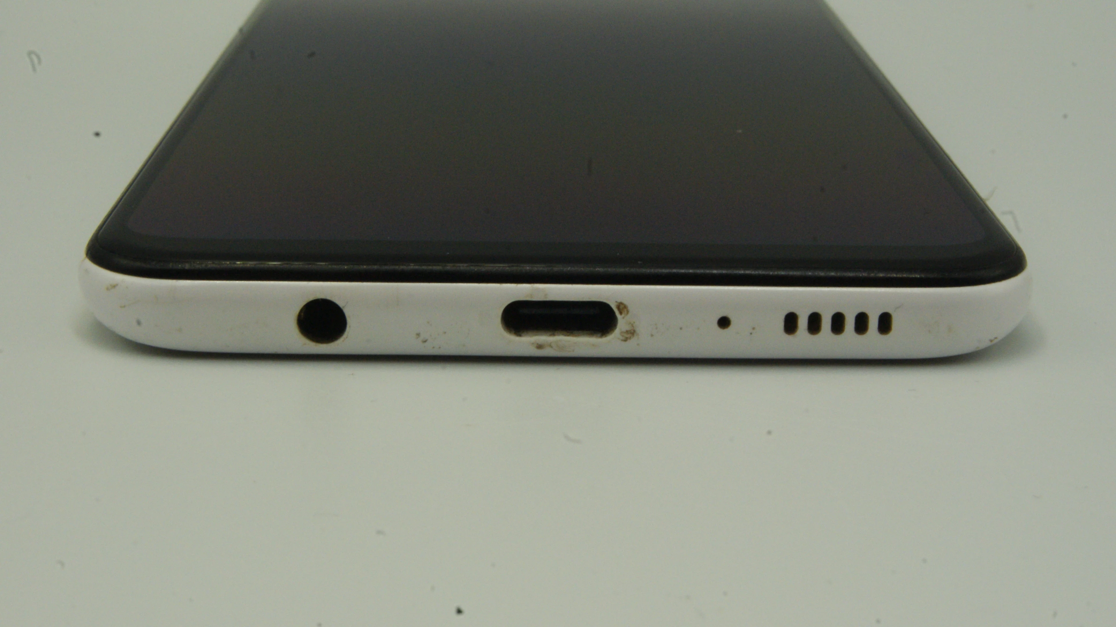 smartfon-samsung-galaxy-a30s-komunikacja-bluetooth