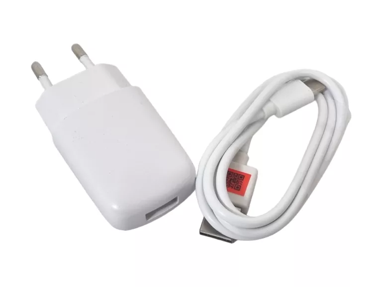 ladowarka-sieciowa-5w-kabel-usb-c-turystyczna-ean-gtin-0023011001002