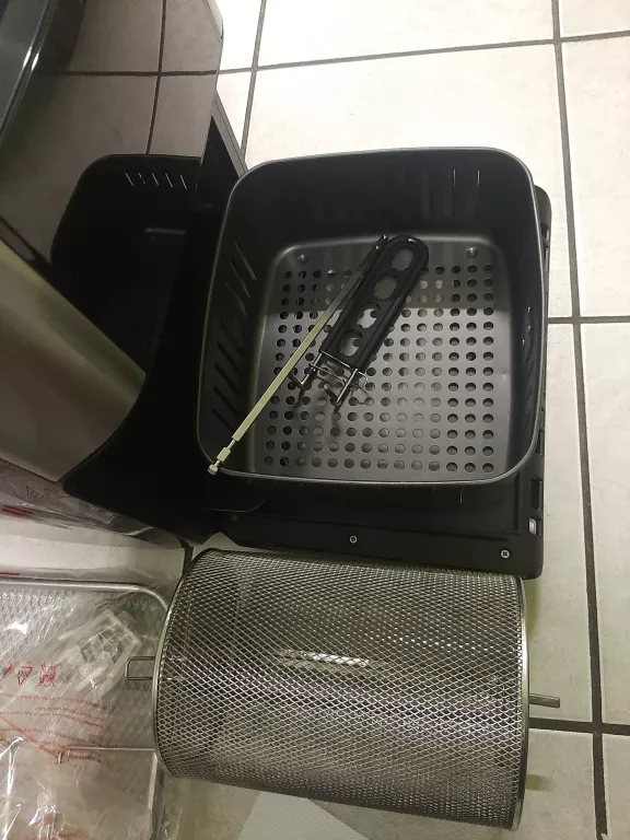 FRYTKOWNICA NISKOTLUSZCZOWA 8W1 RAVEN EFN004