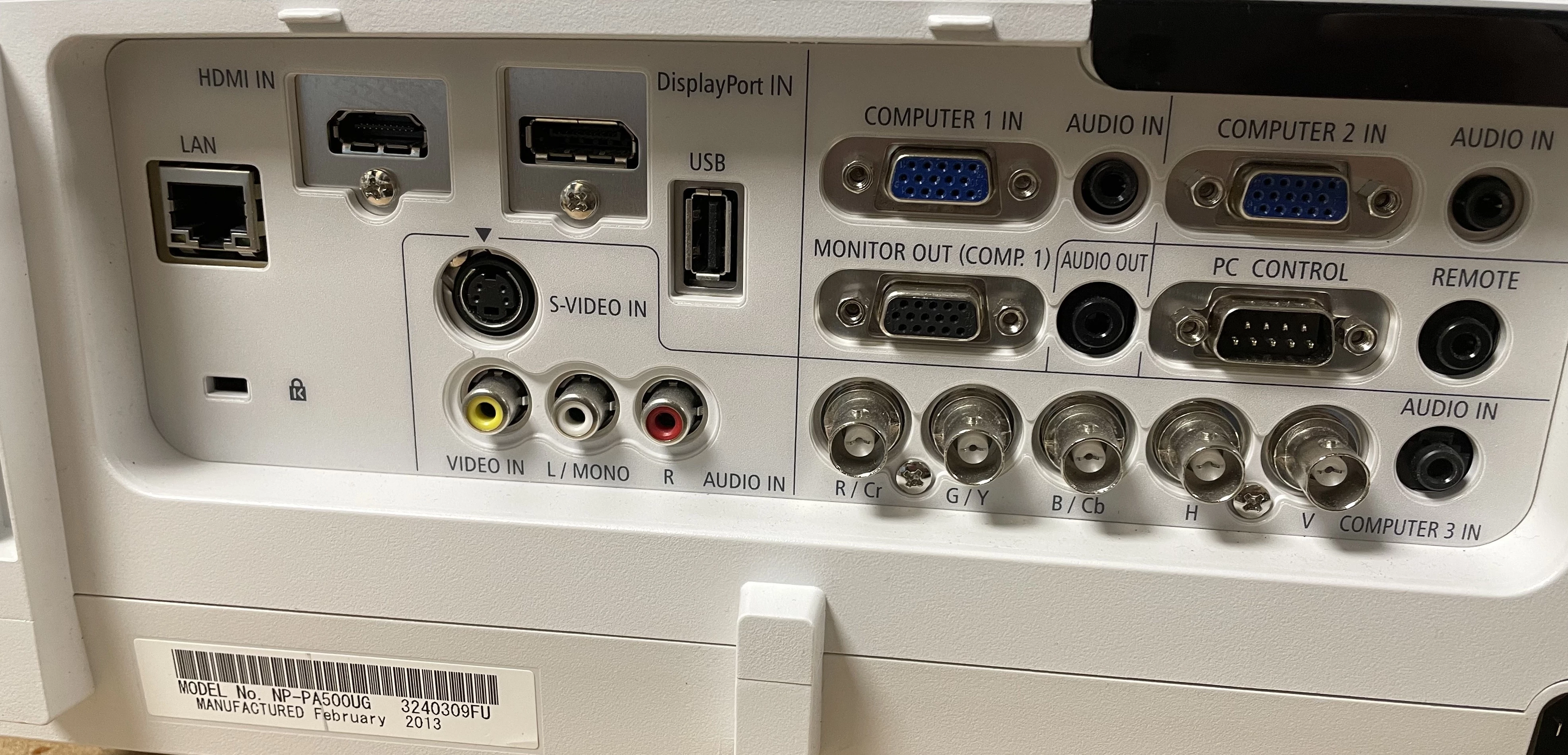 projektor-nec-pa500u-polecamy-model-pa500u