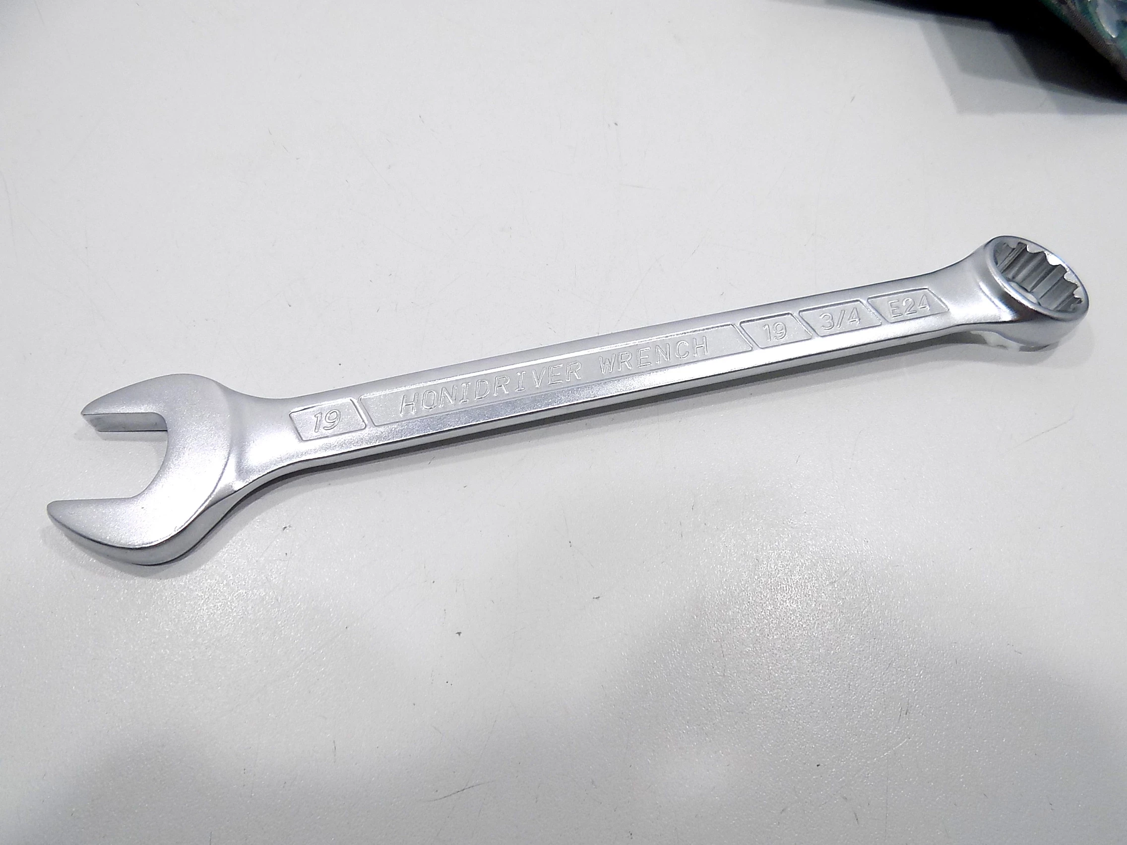 klucze-plasko-oczkowe-honiton-7-el-zestaw-ean-gtin-8592021083275