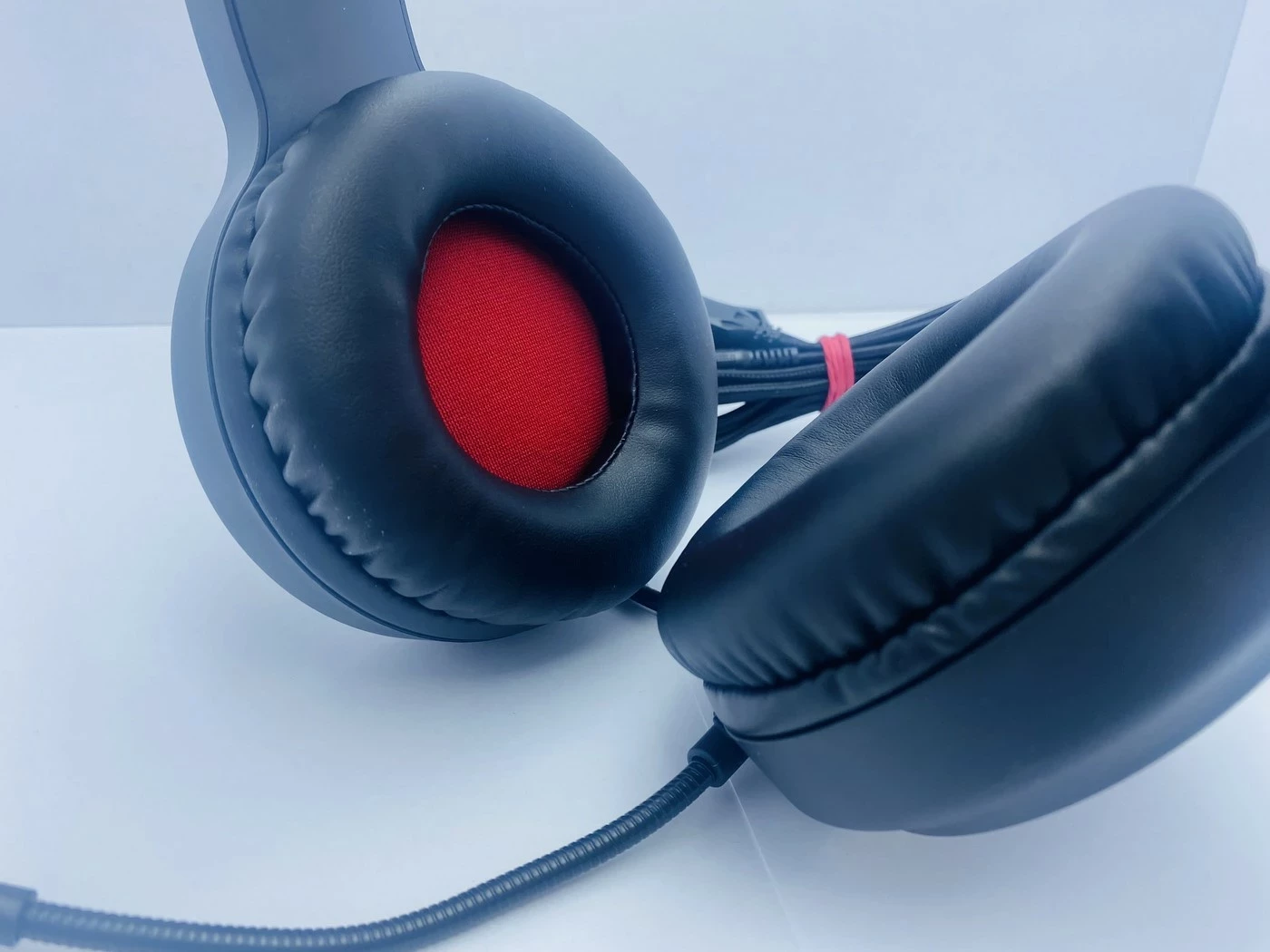 sluchawki-wokoluszne-dragon-breath-ea-050126-marka-dragon-breath