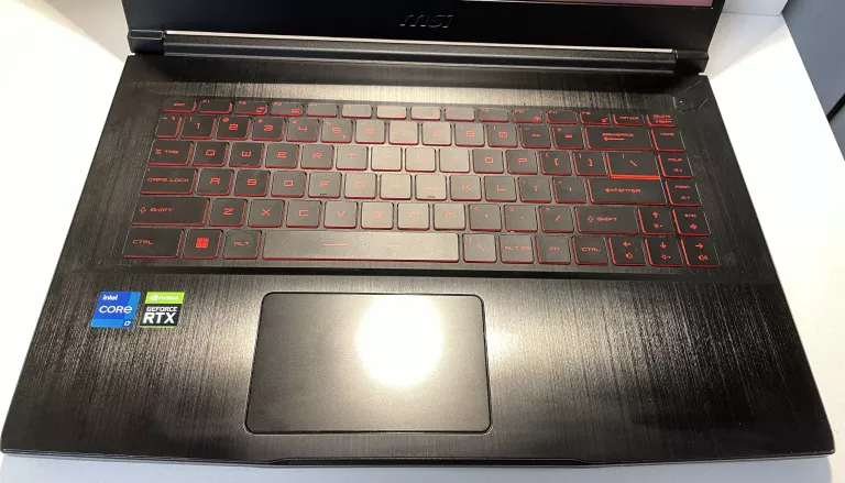 MSI GF63 THIN 11UC I7-11800H 8GB 512 SSD RTX 3050