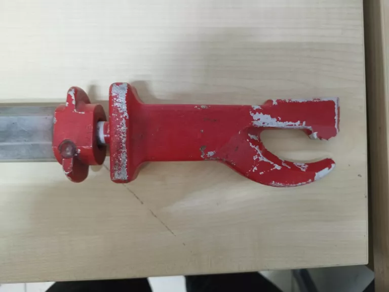 siekierolom-vrvn-1-220-marka-bez-marki