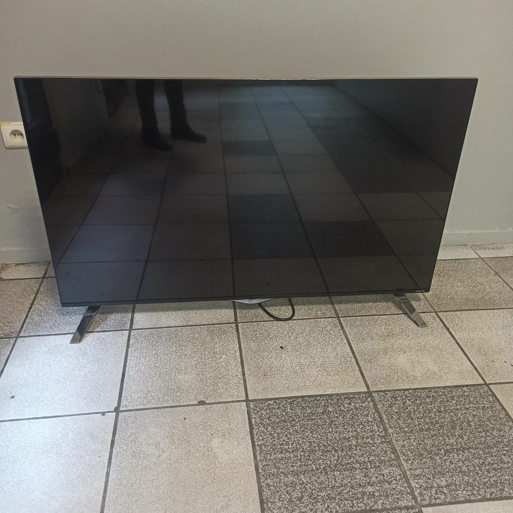 tv-lg-49ub830v-polecamy-model-49ub830v