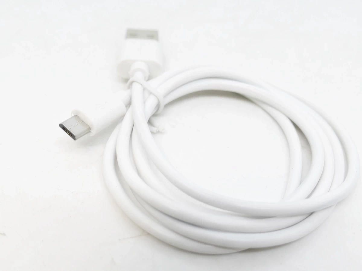 ladowarka-micro-usb-2a-loombard-stan-nowy