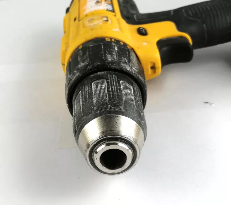 WKRĘTARKA DEWALT DCD776 AKU/ŁADOWARKA