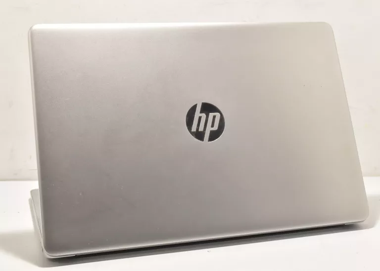 LAPTOP HP 15S RYZEN 3 5300U / 8GB / 256GB