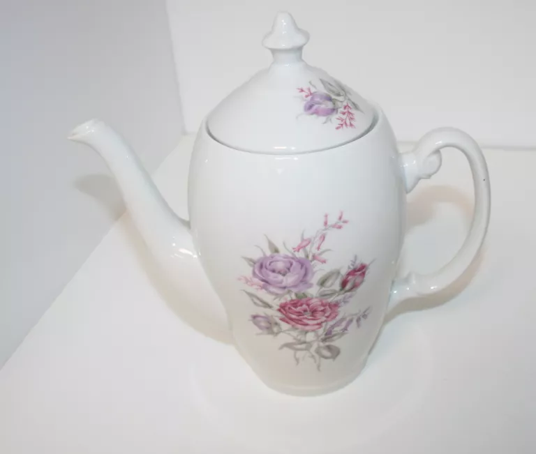 ZESTAW DO KAWY PORCELANA WŁOCŁAWEK 21 SZTUK