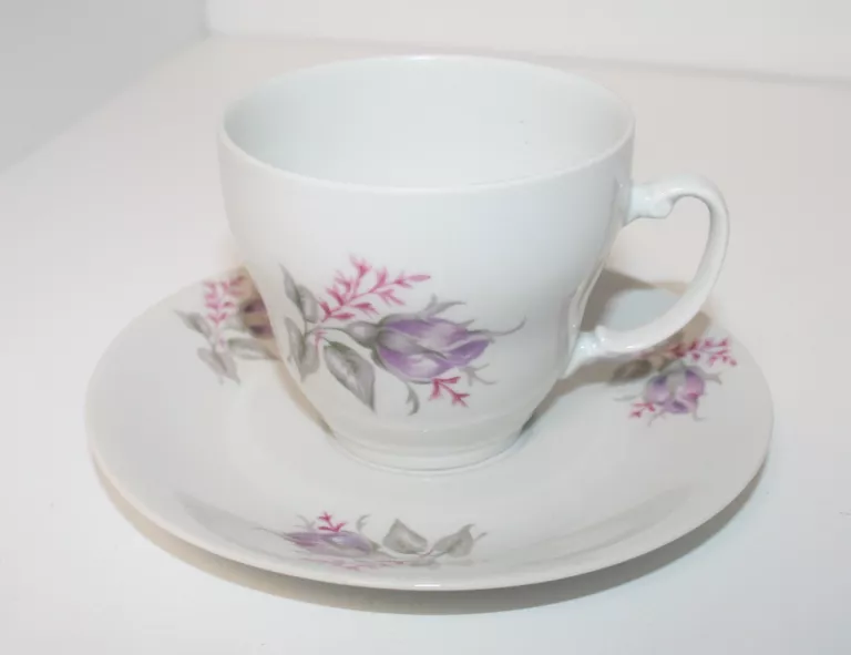 ZESTAW DO KAWY PORCELANA WŁOCŁAWEK 21 SZTUK