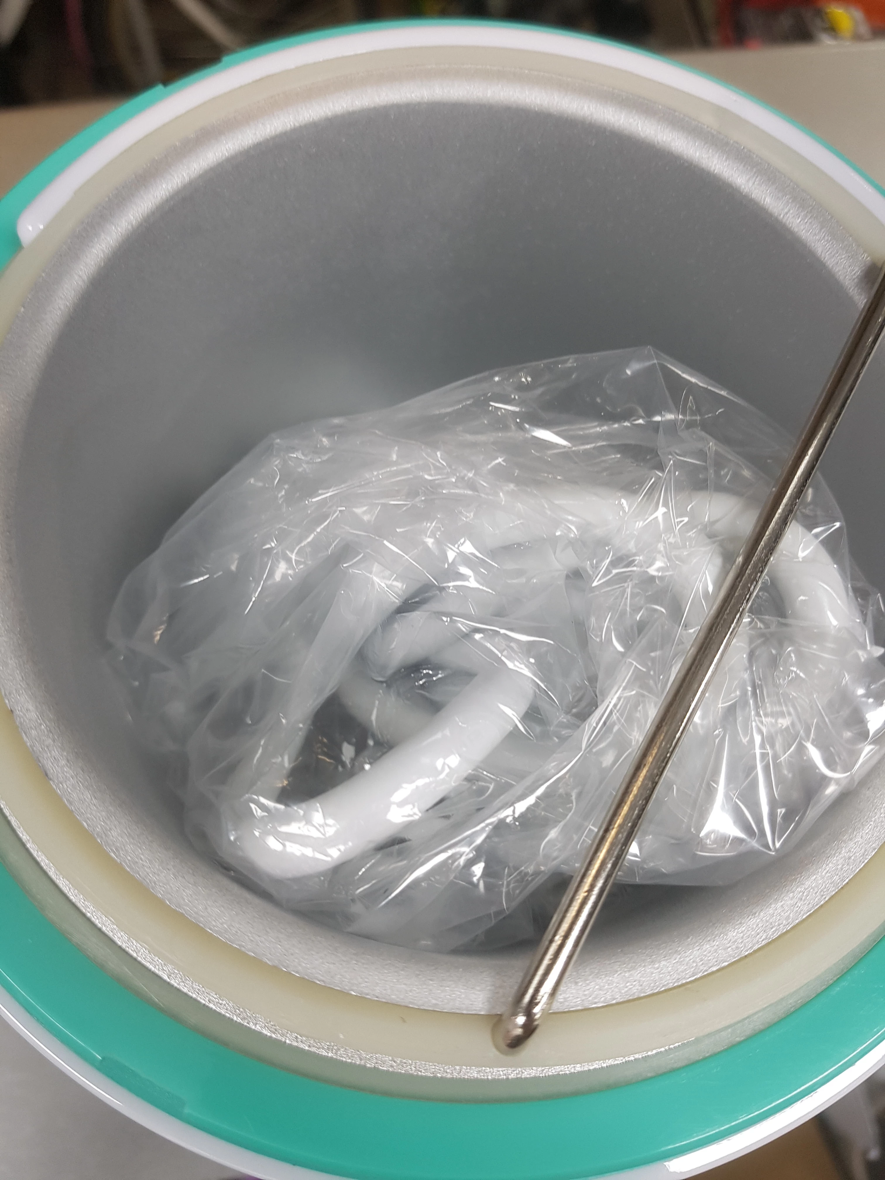 outback-profesjonalny-podgrzewacz-do-wosku-1000cc-marka-248811-1980831