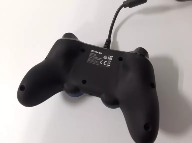 PAD PS4 NACON PRZEWODOWY OPIS!!!!!!