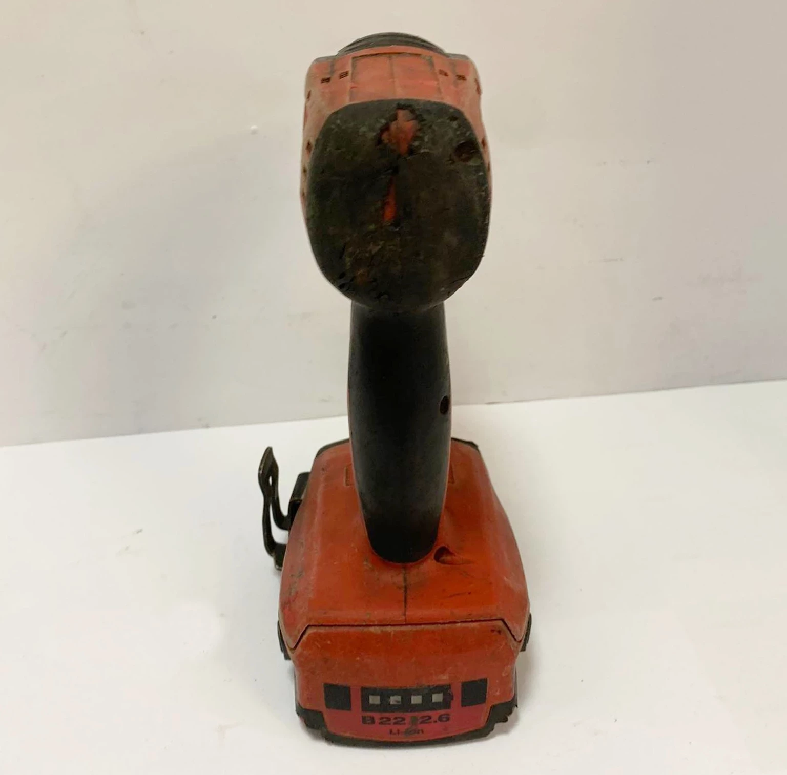 zakretarka-hilti-siw-22-abateria-kod-producenta-siw-22-a