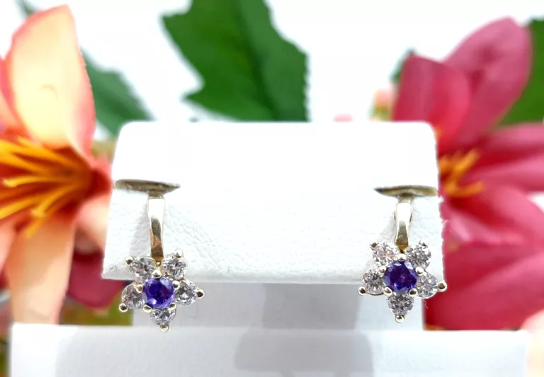 zlote-kolczyki-kwiatek-pr-333-stan-uzywany