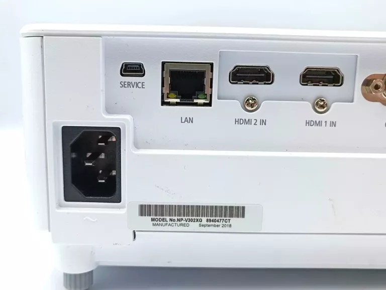 PROJEKTOR NEC V302X PRZEBIEG: 300H