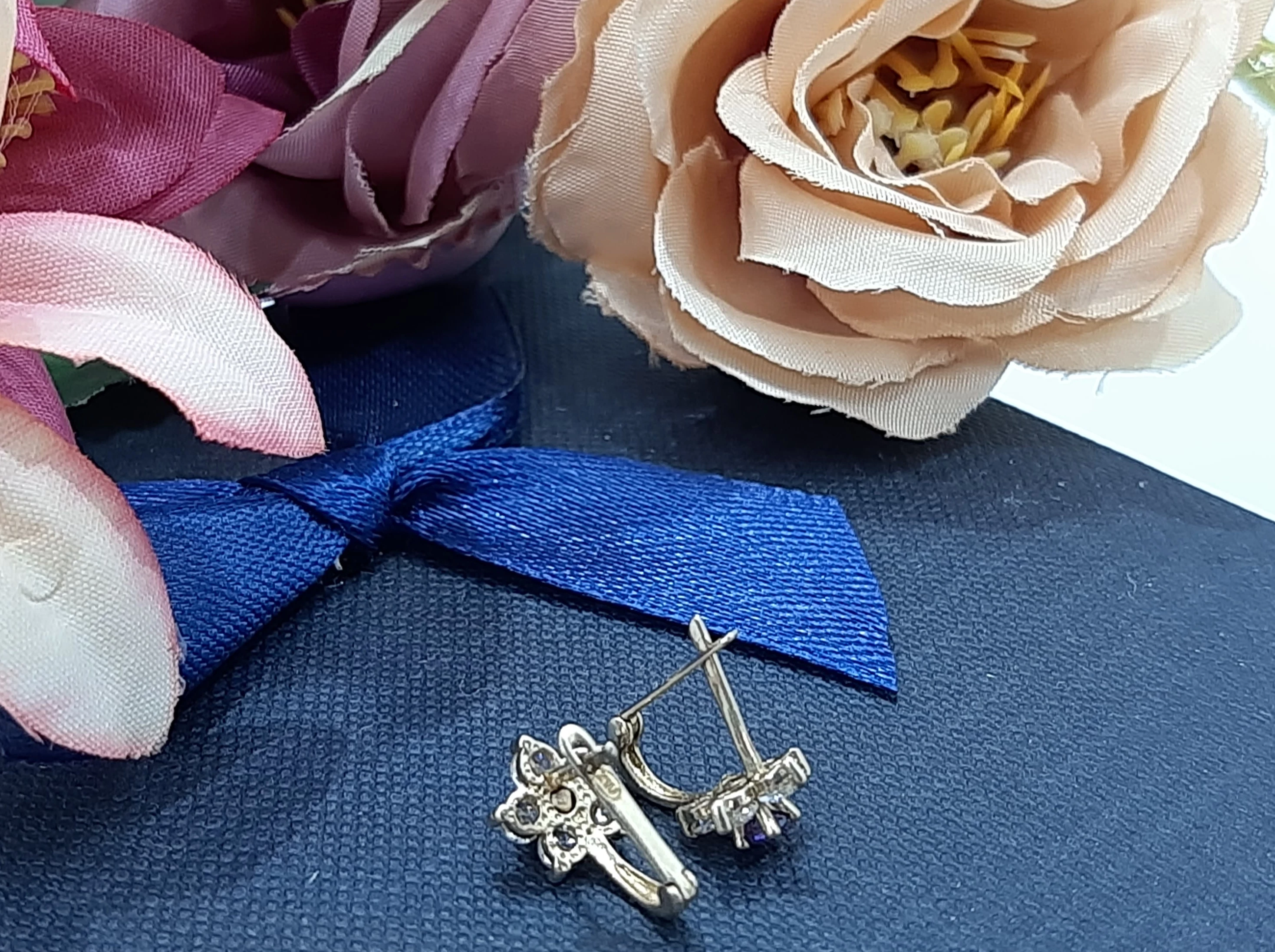 zlote-kolczyki-kwiatek-pr-333-kamien-cyrkonia