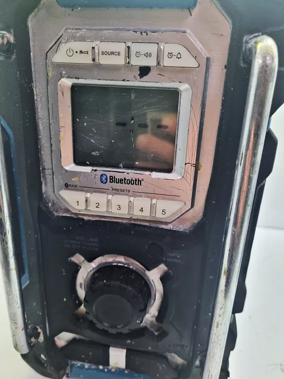 RADIO BUDOWLANE MAKITA DMR108+2 AKU+ŁAD
