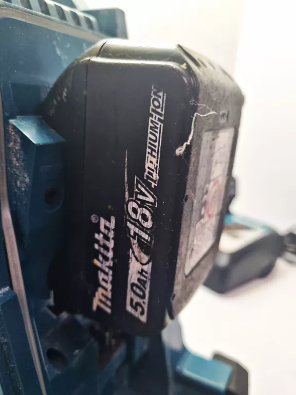 RADIO BUDOWLANE MAKITA DMR108+2 AKU+ŁAD